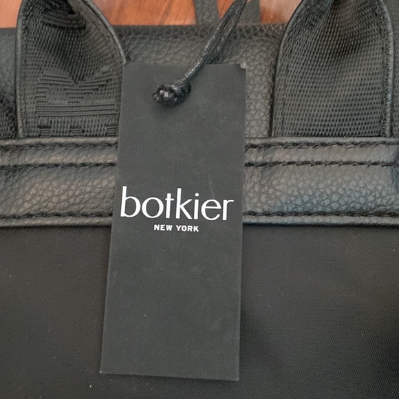 Botkier mini backpack, NWT,black, adjustable straps, new with tag - Picture 7 of 9